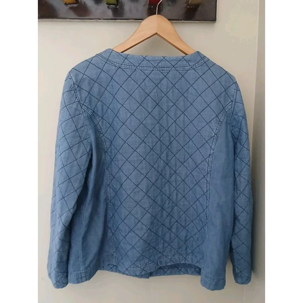 Chico's Quilted Jacket - Picture 8 of 11